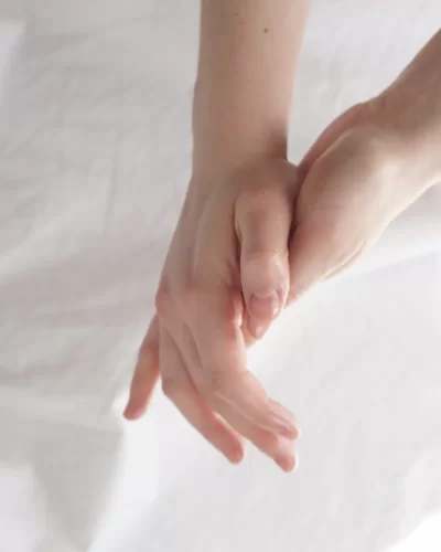 Kalevalaisella j&auml;senkorjauksella selk&auml; kuntoon? &ndash; &rdquo;Menetelm&auml;ss&auml; ei ole mink&auml;&auml;nlaista mystiikkaa&rdquo;